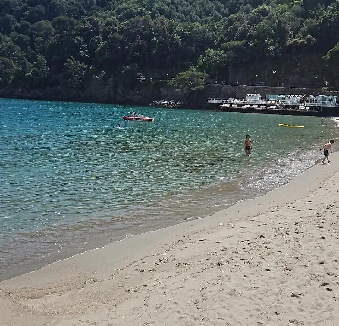 Family Apartment Rapallo Beautiful Jacuzzi
